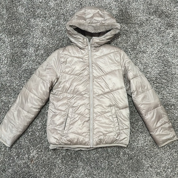 abercrombie kids Other - Abercrombie Kids girls Cozy reversible puffer